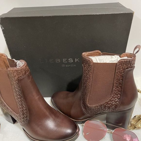 LIBESKIND Leather Boots - Picture 8 of 9